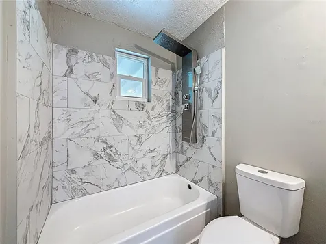 319 Leta Street Auburndale FL 33823