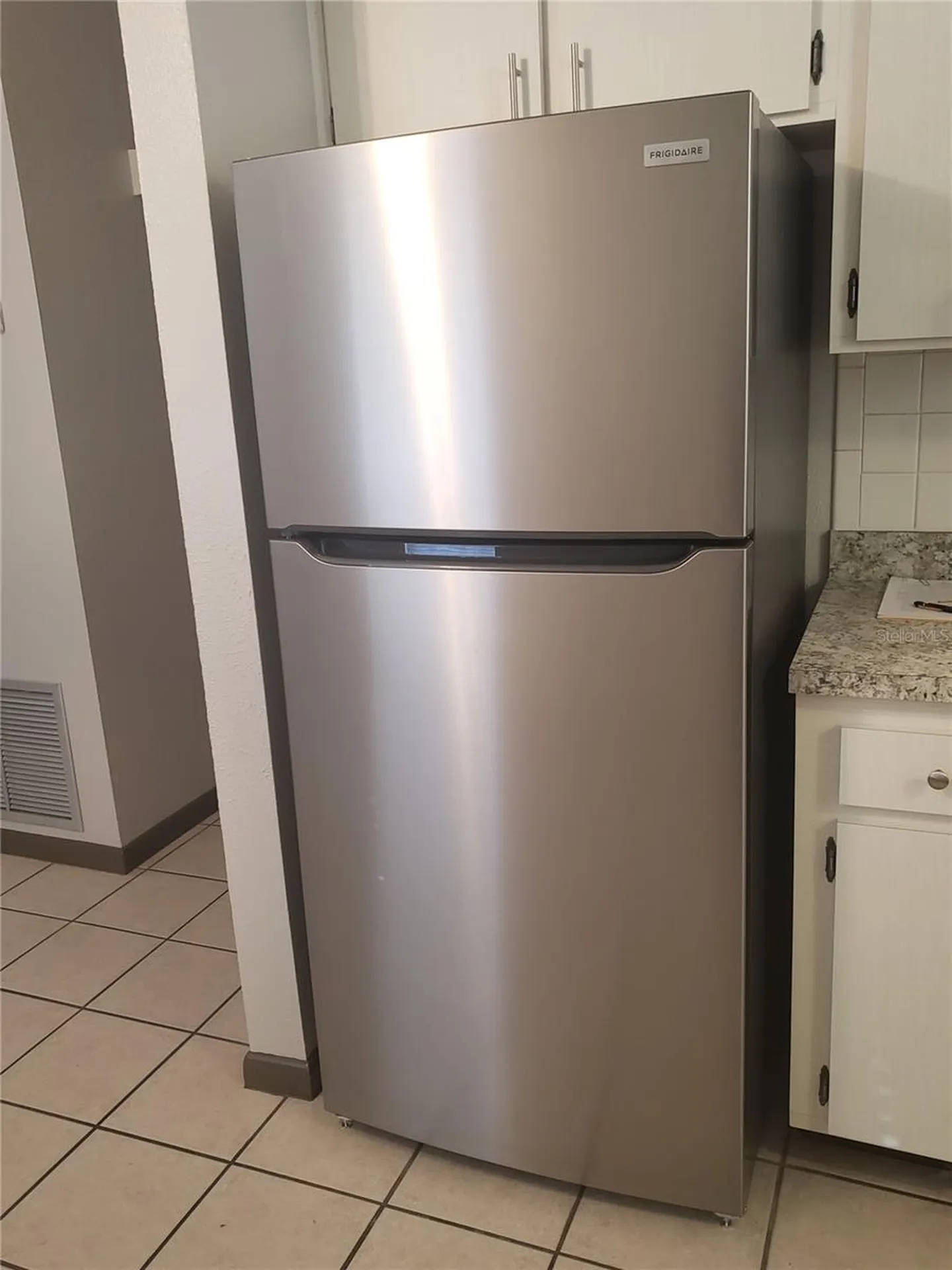 5652 18th Street Zephyrhills FL 33542
