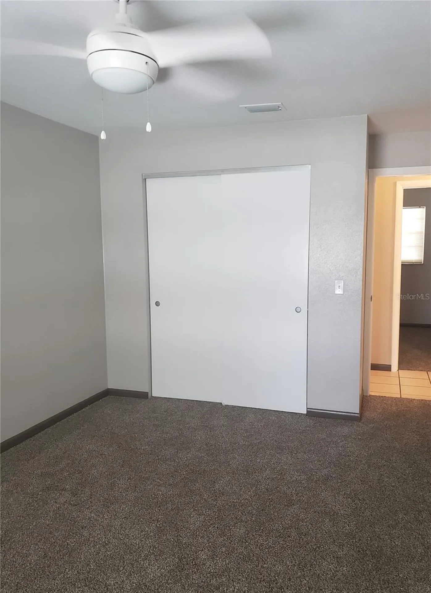 5652 18th Street Zephyrhills FL 33542