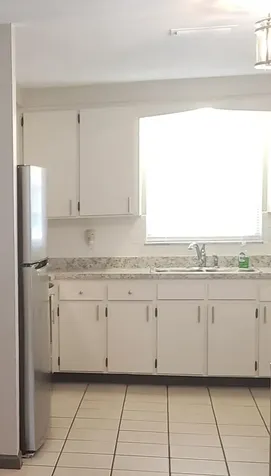 5652 18th Street Zephyrhills FL 33542