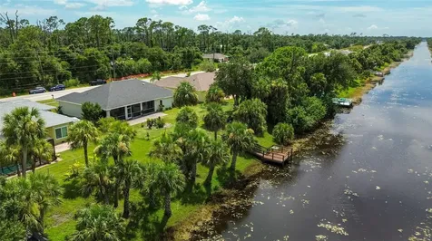1084 W Hillsborough Boulevard North Port FL 34288
