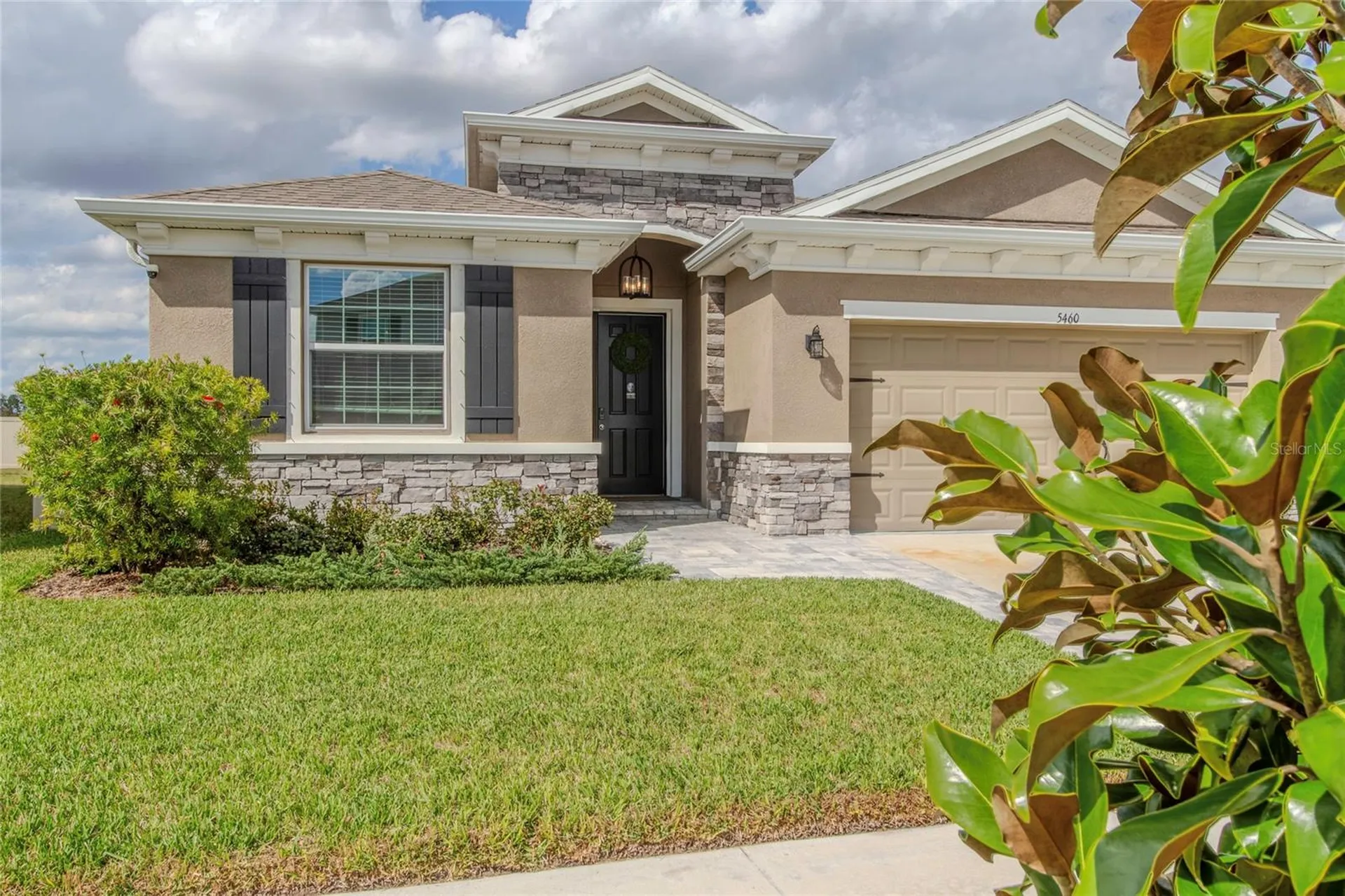 5460 Flint Hills Drive Wimauma FL 33598