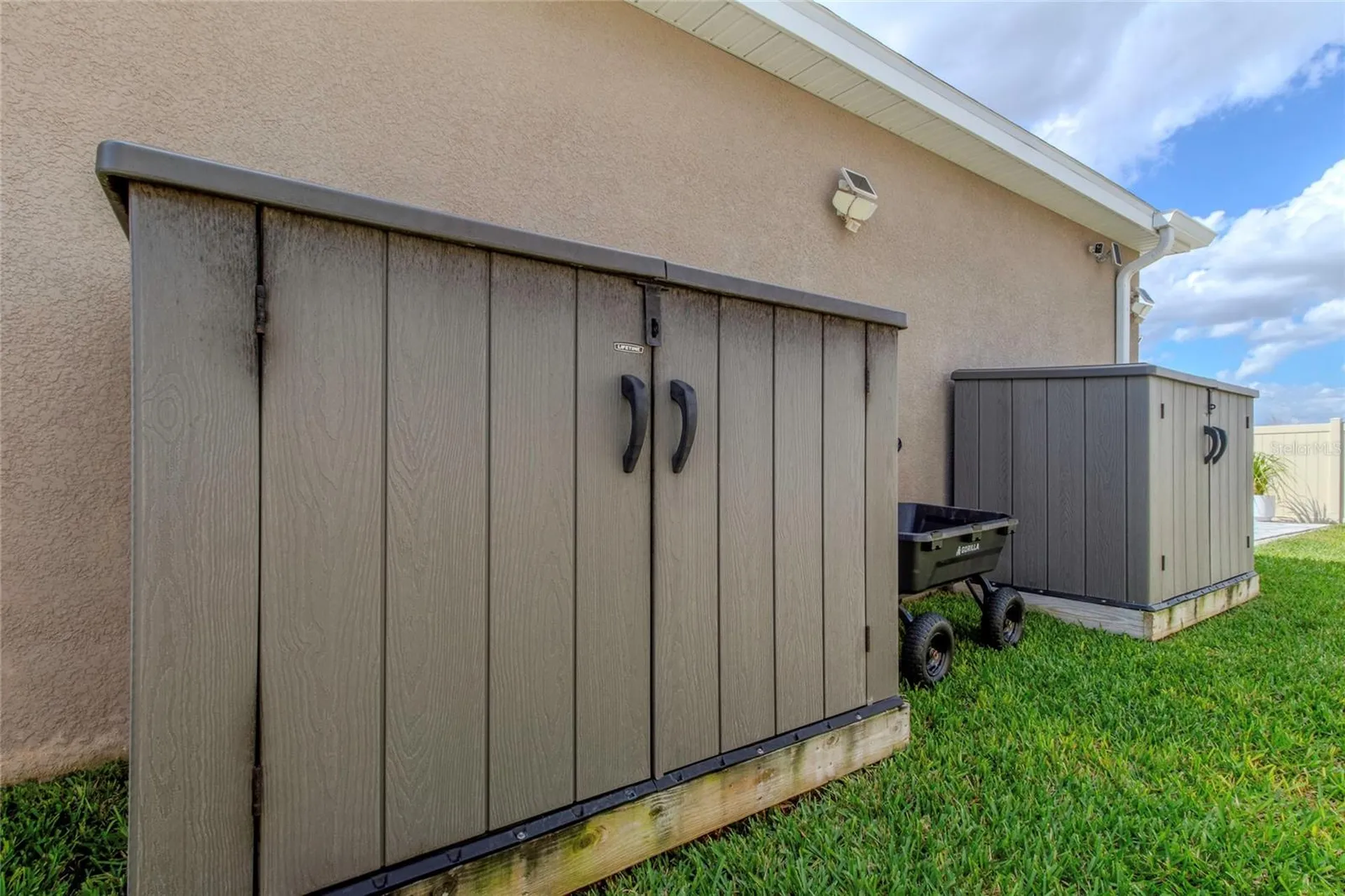 5460 Flint Hills Drive Wimauma FL 33598