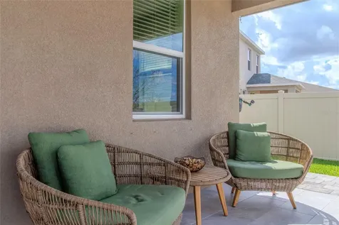 5460 Flint Hills Drive Wimauma FL 33598
