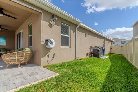 5460 Flint Hills Drive Wimauma FL 33598