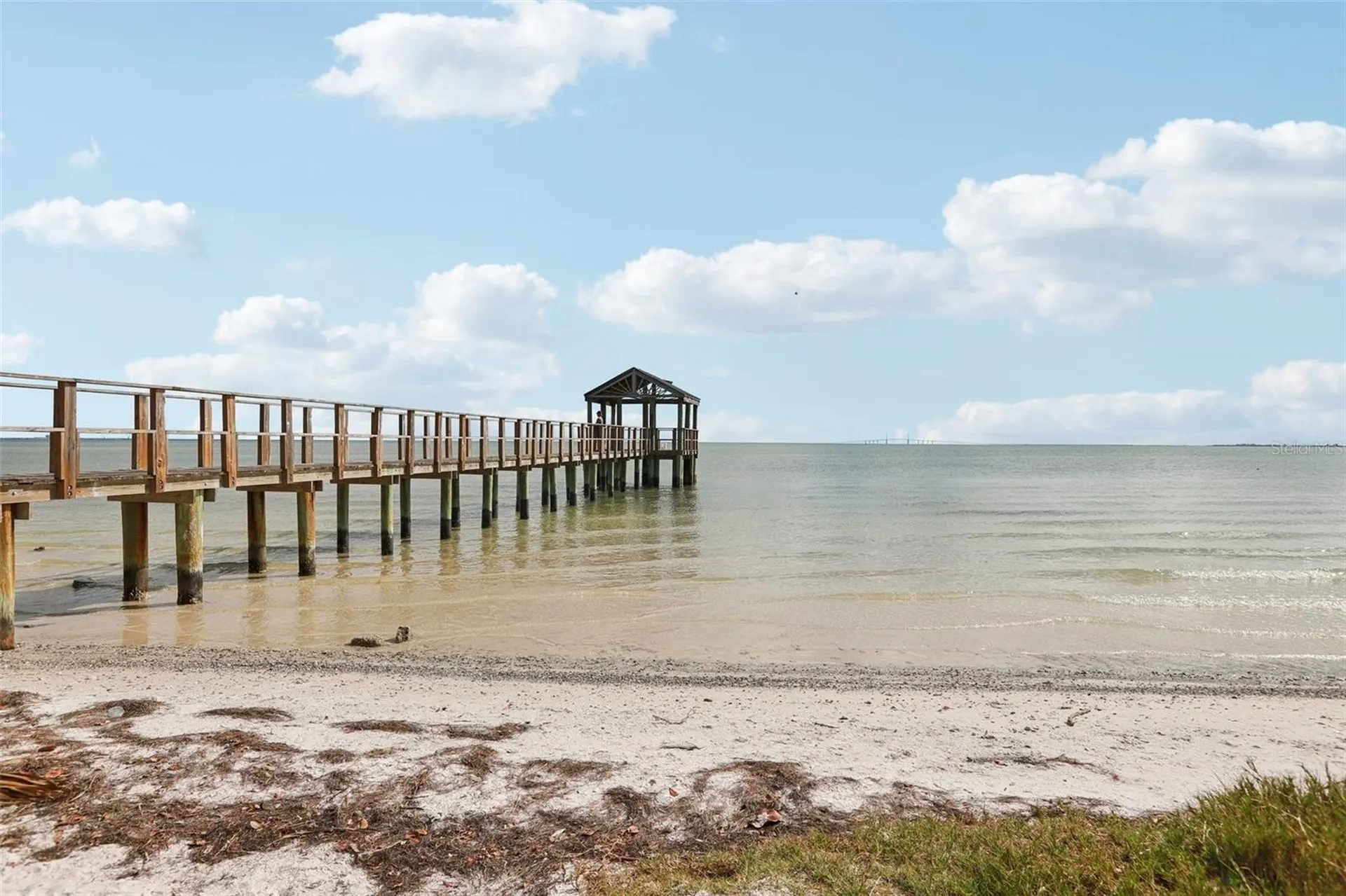 699 Pinellas Point Drive S St Petersburg FL 33705