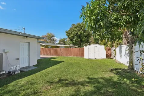 699 Pinellas Point Drive S St Petersburg FL 33705