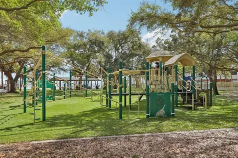 699 Pinellas Point Drive S St Petersburg FL 33705
