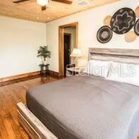 2703 N 9th Street Tampa FL 33605