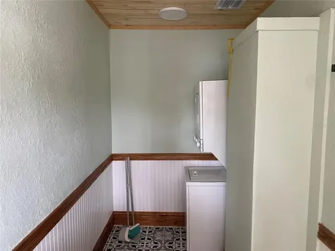 2703 N 9th Street Tampa FL 33605