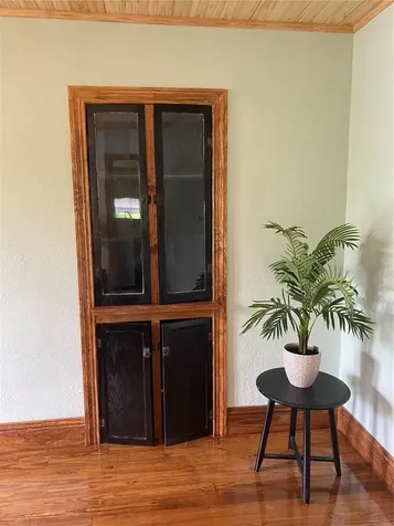 2703 N 9th Street Tampa FL 33605