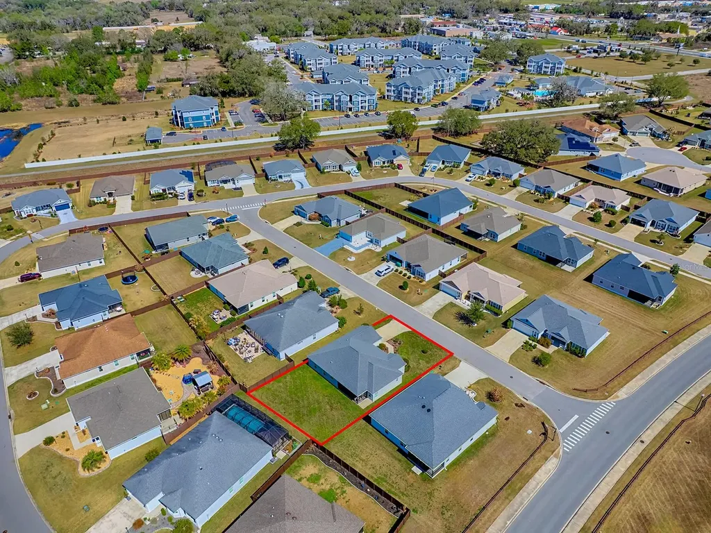 11368 Laufersky Lane Oxford FL 34484