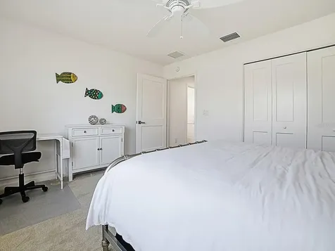 11368 Laufersky Lane Oxford FL 34484