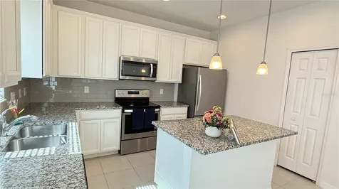 2564 Sedge Grass Way Orlando FL 32824