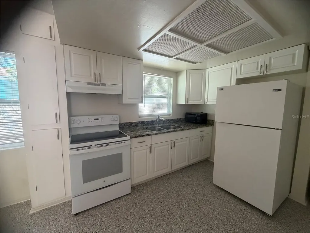 817 Margo Street Tarpon Springs FL 34689