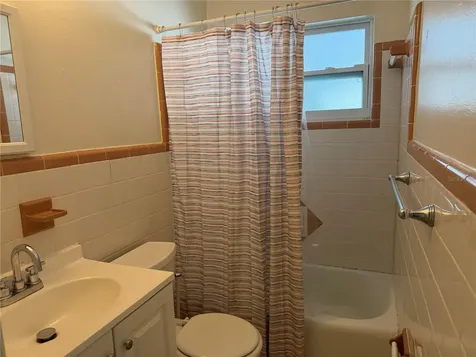 817 Margo Street Tarpon Springs FL 34689