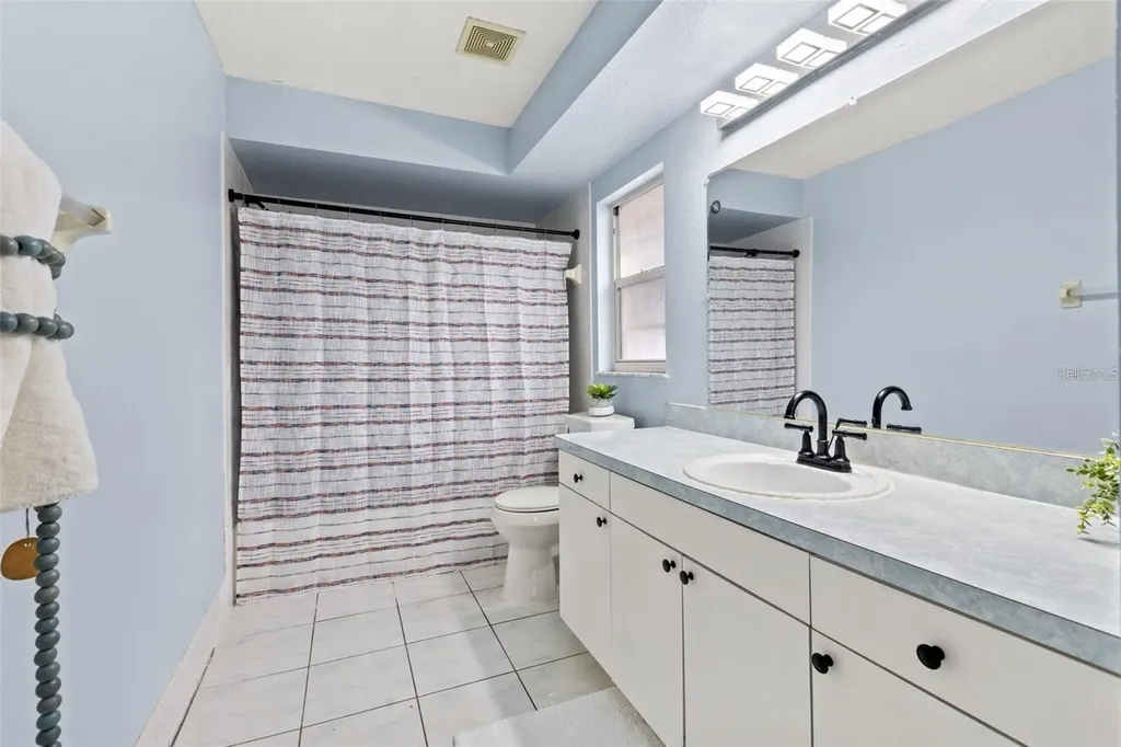 5102 N Macdill Avenue Tampa FL 33614