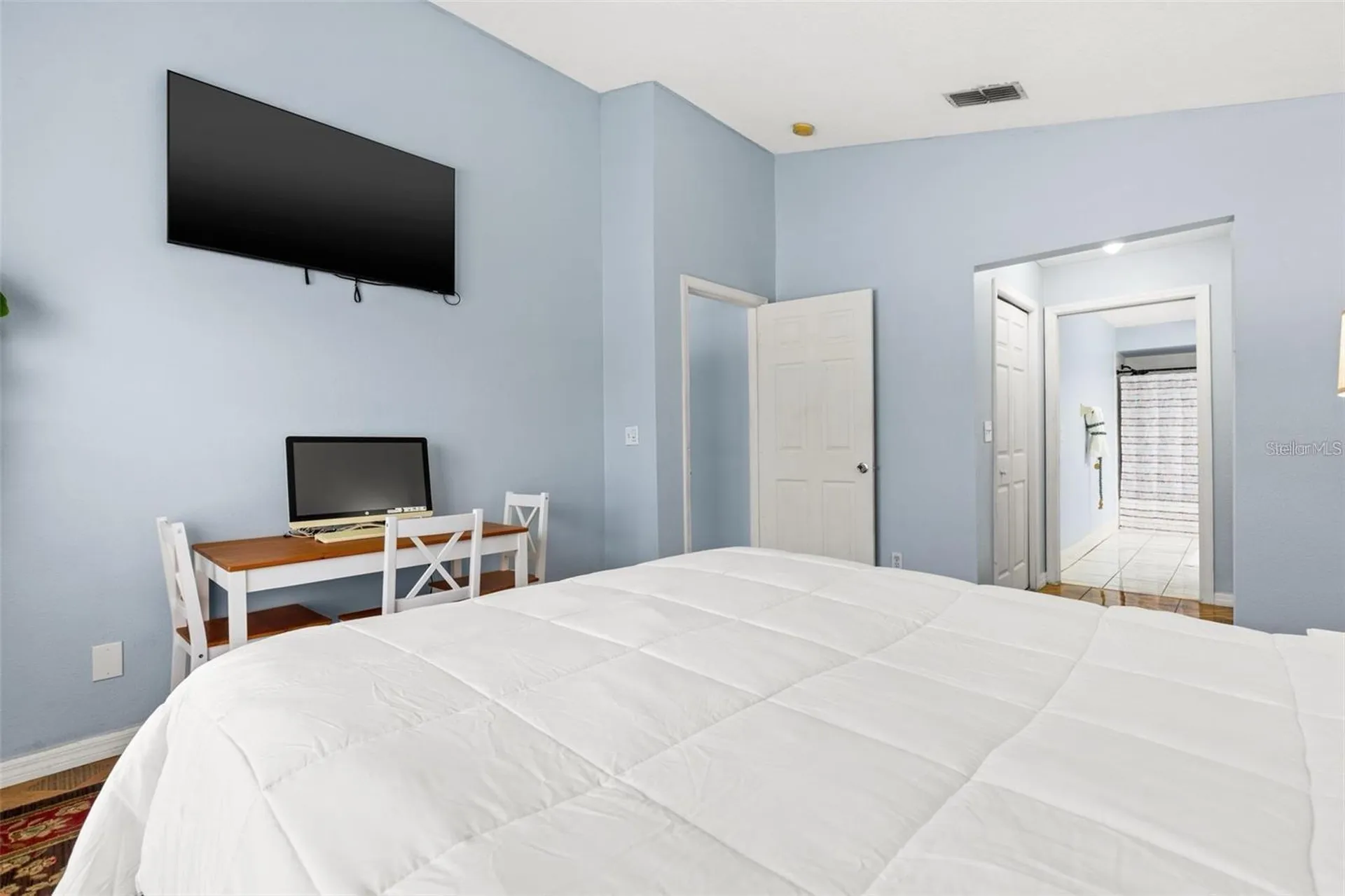 5102 N Macdill Avenue Tampa FL 33614
