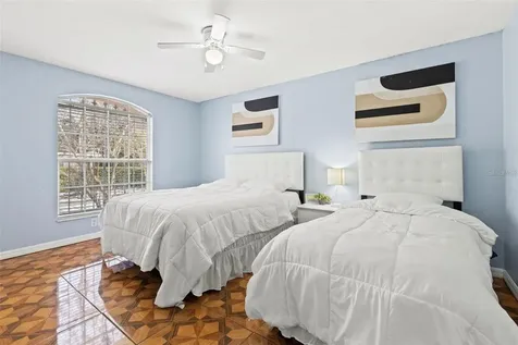 5102 N Macdill Avenue Tampa FL 33614