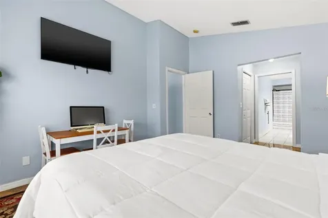 5102 N Macdill Avenue Tampa FL 33614