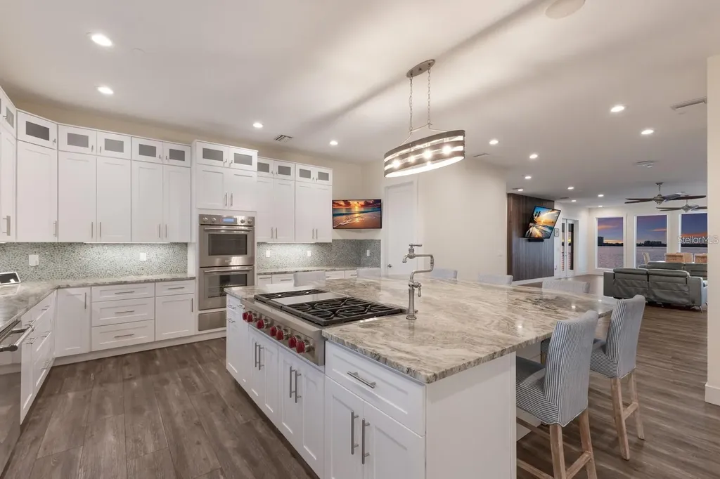 208 22nd Street Court NE Bradenton FL 34208