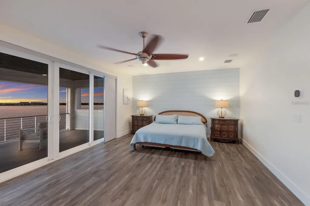 208 22nd Street Court NE Bradenton FL 34208