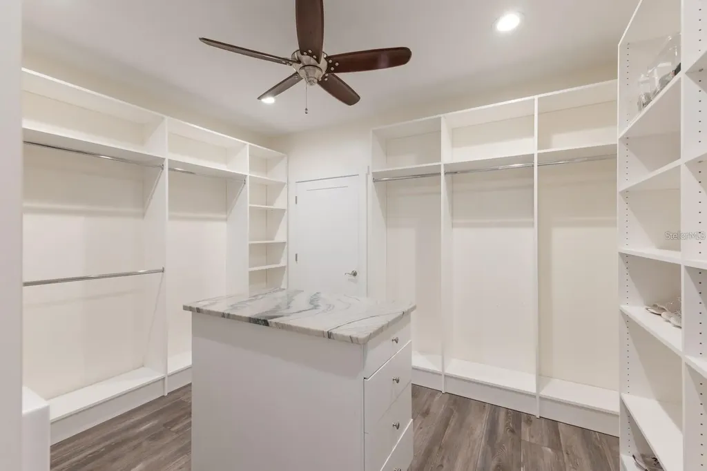 208 22nd Street Court NE Bradenton FL 34208