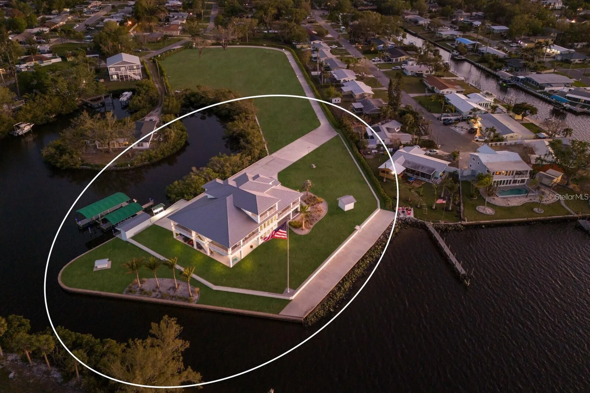 208 22nd Street Court NE Bradenton FL 34208