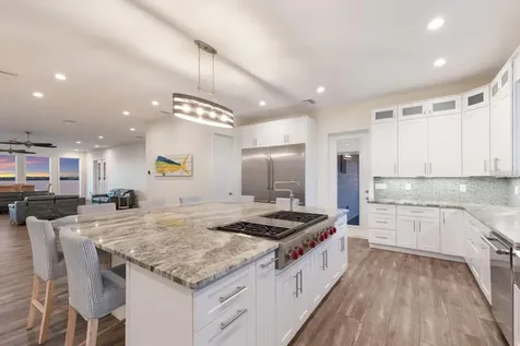 208 22nd Street Court NE Bradenton FL 34208
