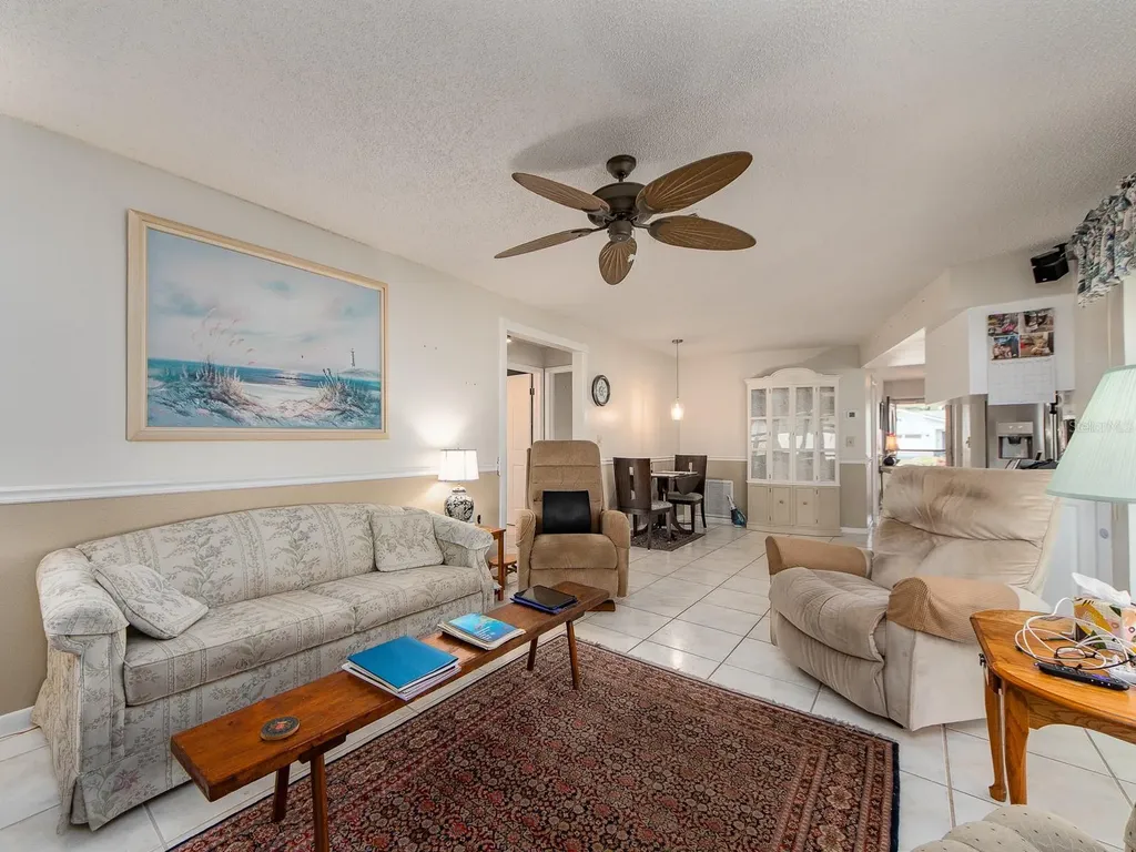 14370 91st Avenue Seminole FL 33776