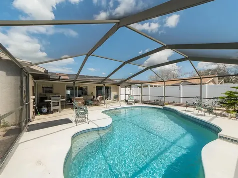 14370 91st Avenue Seminole FL 33776