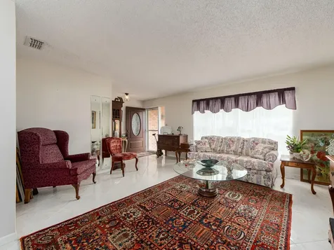 14370 91st Avenue Seminole FL 33776