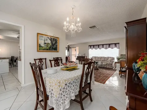 14370 91st Avenue Seminole FL 33776