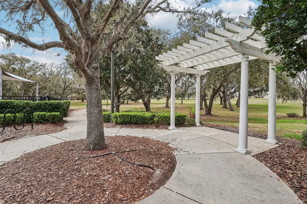 2104 Congress Lane St Cloud FL 34769