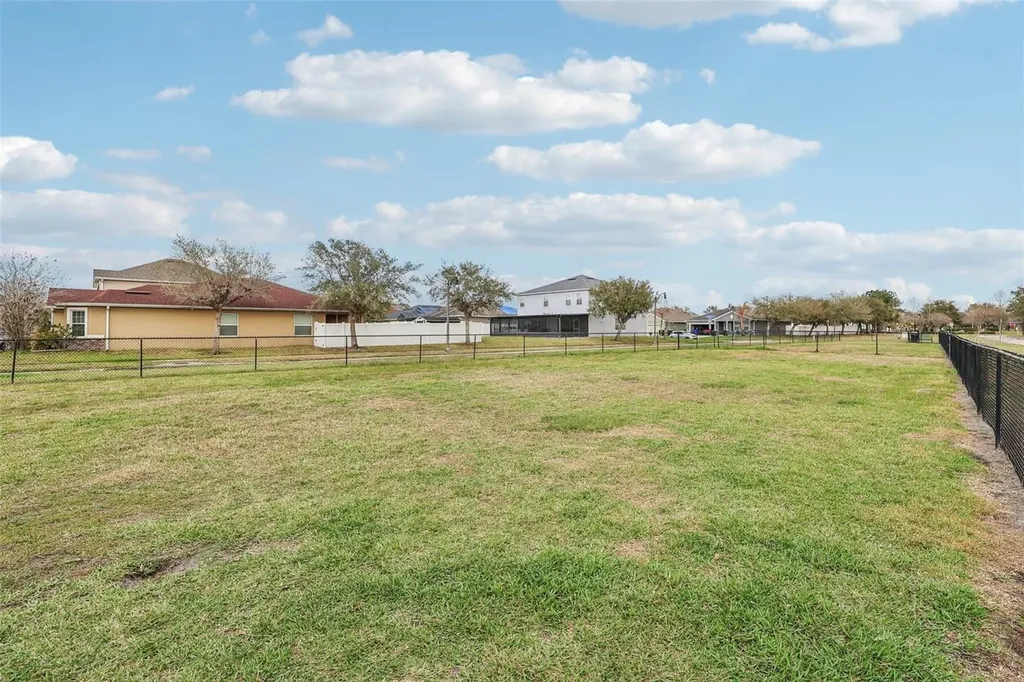 2104 Congress Lane St Cloud FL 34769