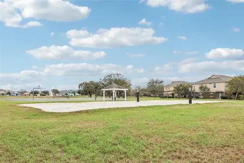 2104 Congress Lane St Cloud FL 34769