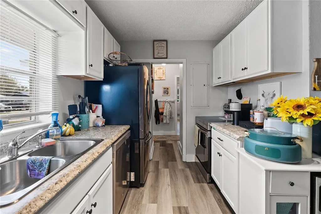 303 Louis Street Leesburg FL 34748