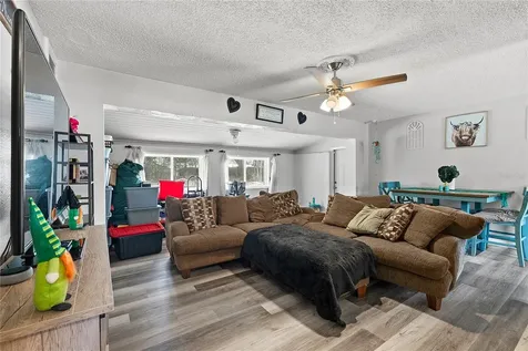 303 Louis Street Leesburg FL 34748