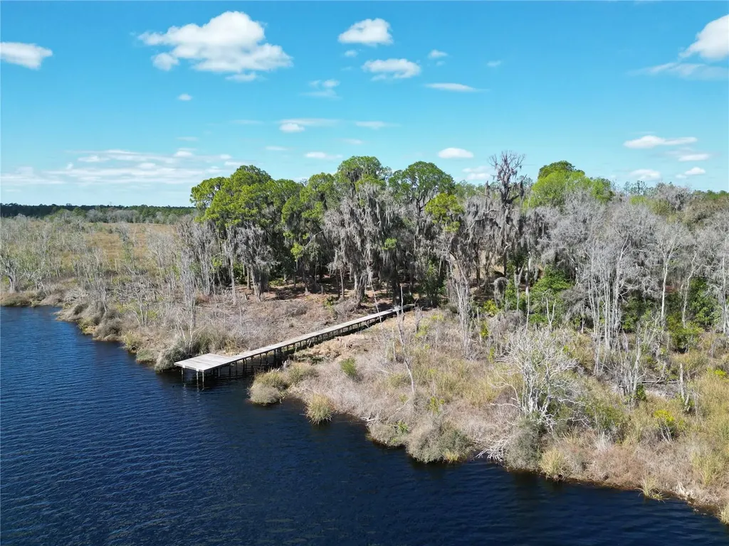 17830 NE 49th Street Road Silver Springs FL 34488