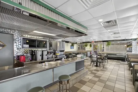 4040 Us Highway 27 S Sebring FL 33870