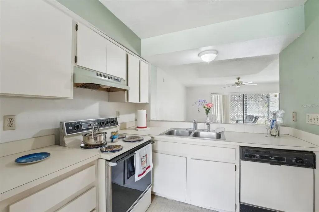 8419 Laurelon Place Temple Terrace FL 33637