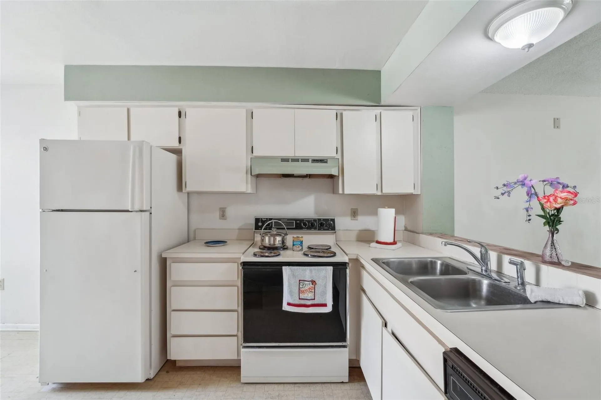 8419 Laurelon Place Temple Terrace FL 33637