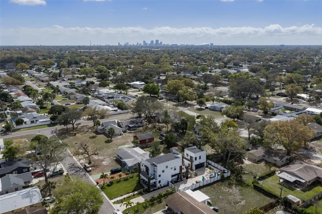 4640 35th Avenue N St Petersburg FL 33713