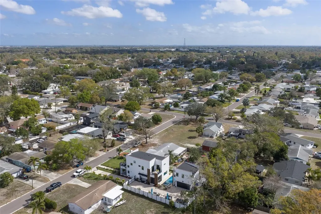 4640 35th Avenue N St Petersburg FL 33713