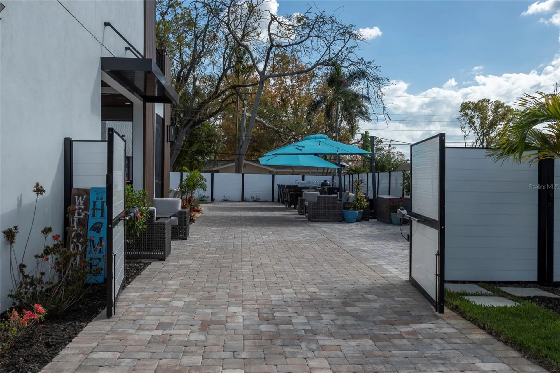 4640 35th Avenue N St Petersburg FL 33713