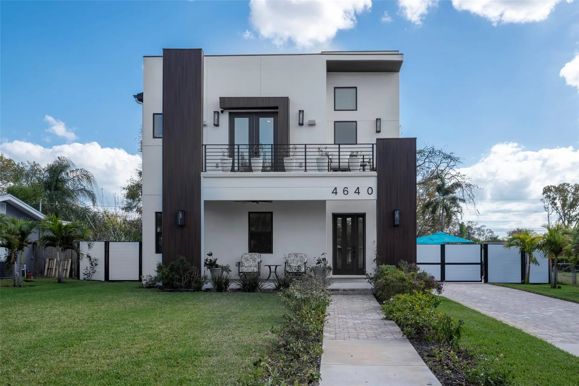 4640 35th Avenue N St Petersburg FL 33713
