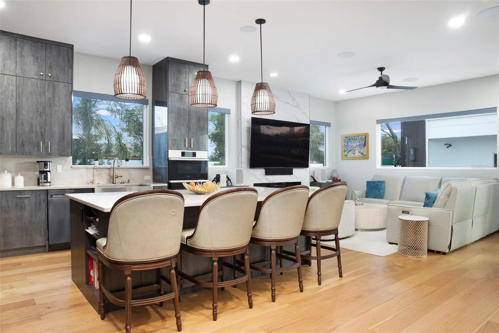 4640 35th Avenue N St Petersburg FL 33713
