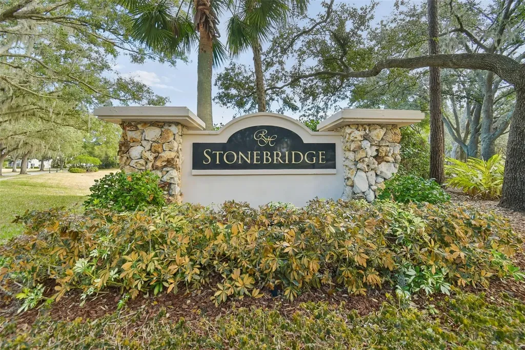 3311 Stonebridge Trail Valrico FL 33596