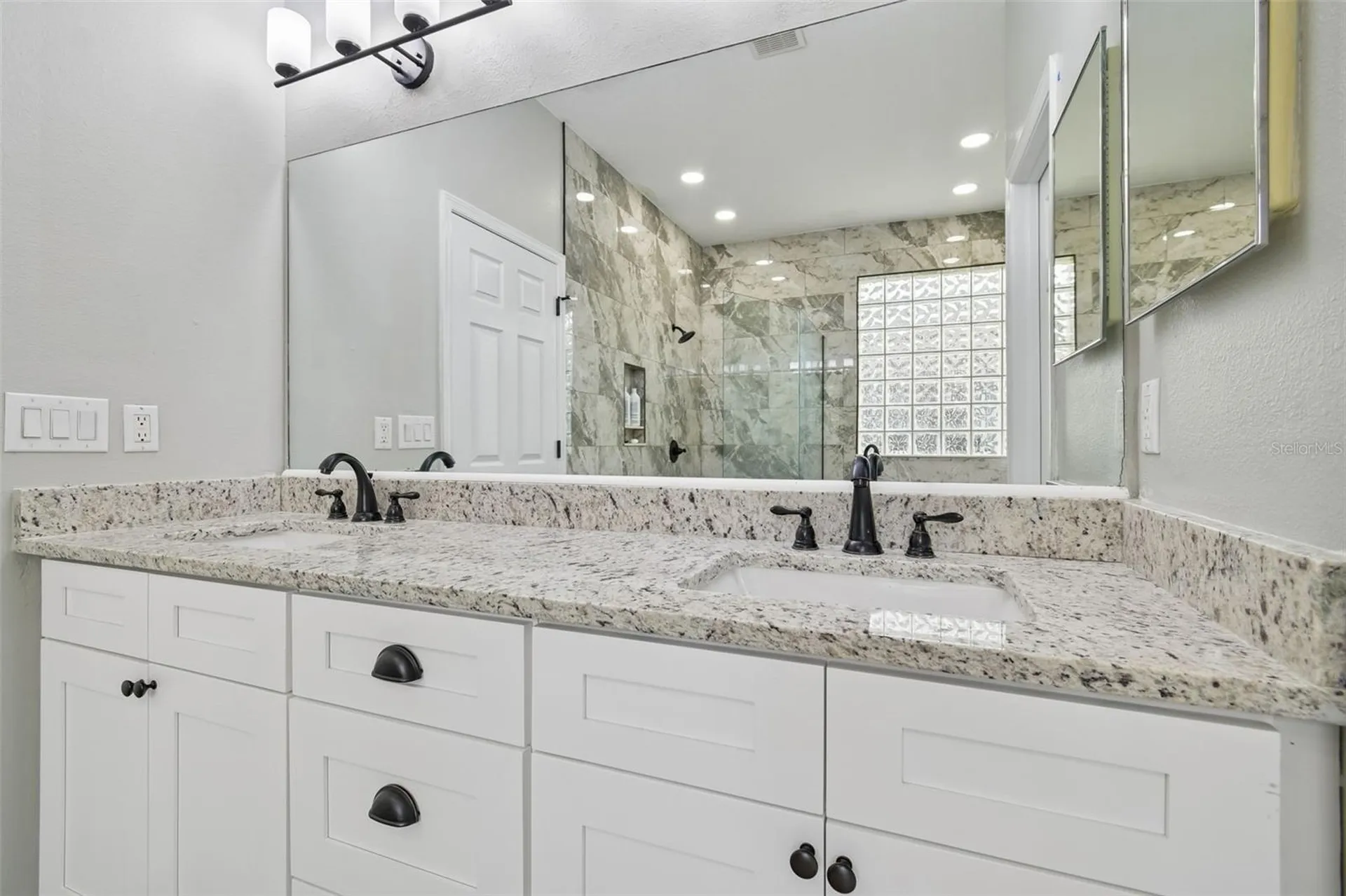 3311 Stonebridge Trail Valrico FL 33596