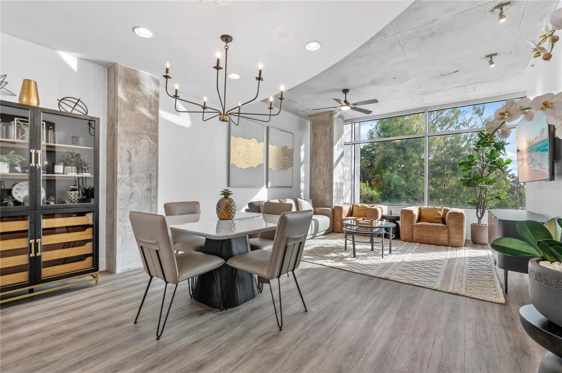 525 E Jackson Street Orlando FL 32801